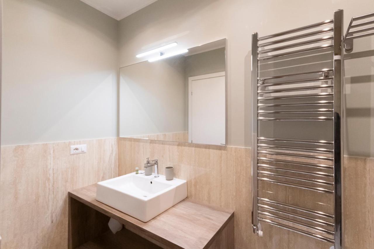 Missori Apartment 2 Milan Luaran gambar